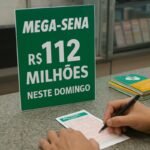 Mega-Sena sorteia prêmio acumulado em R$ 112 milhões neste domingo - Agência Brasil